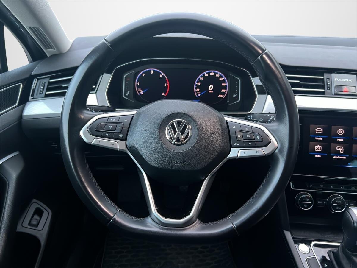 Volkswagen Passat Kombi 2,0 l 140 kw