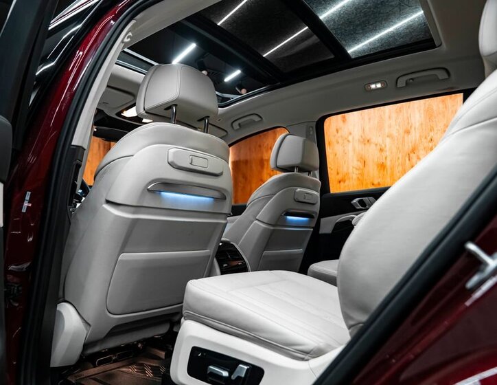 BMW X7 SUV / Terénní 3,0 l 280 kw