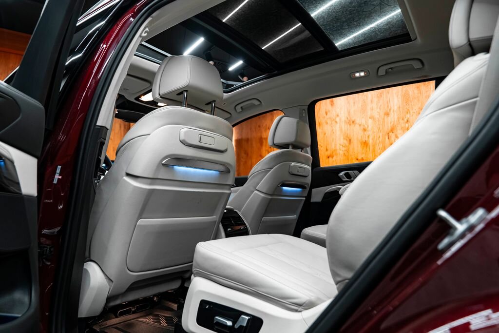 BMW X7 SUV / Terénní 3,0 l 280 kw