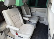 Volkswagen Multivan 22