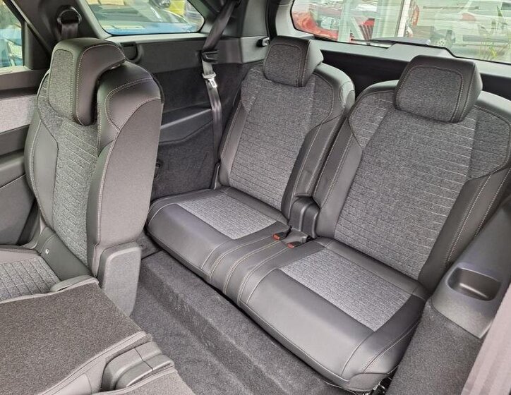 Peugeot 5008 SUV / Terénní 1,2 l 107 kw