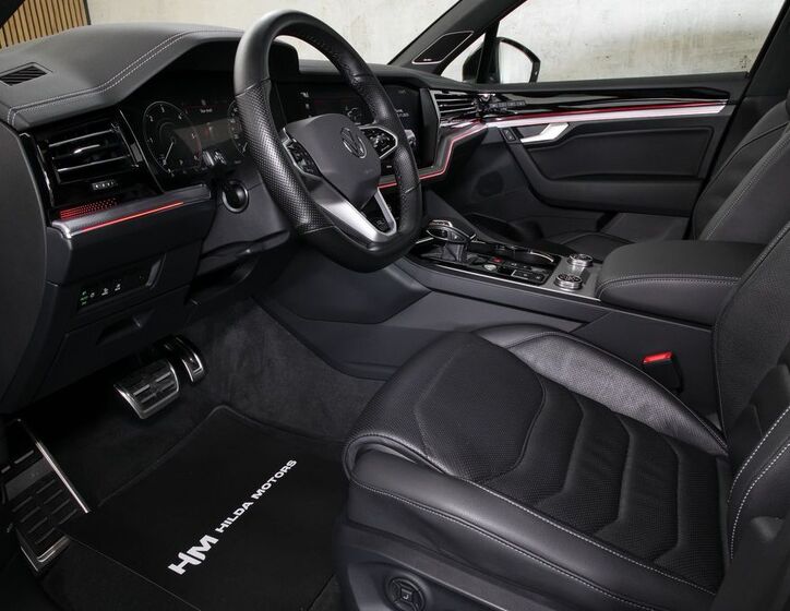 Volkswagen Touareg 13