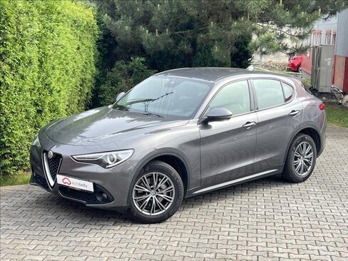 Alfa Romeo Stelvio Kombi 2,1 l 154 kw