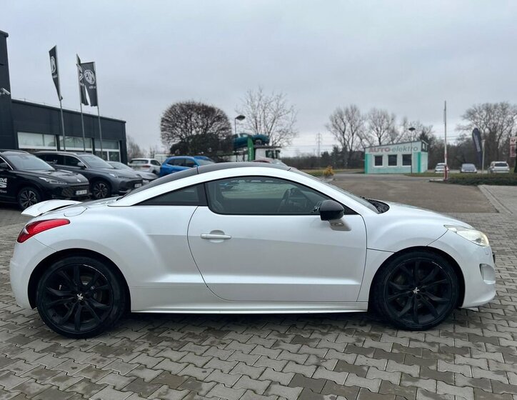Peugeot RCZ 12