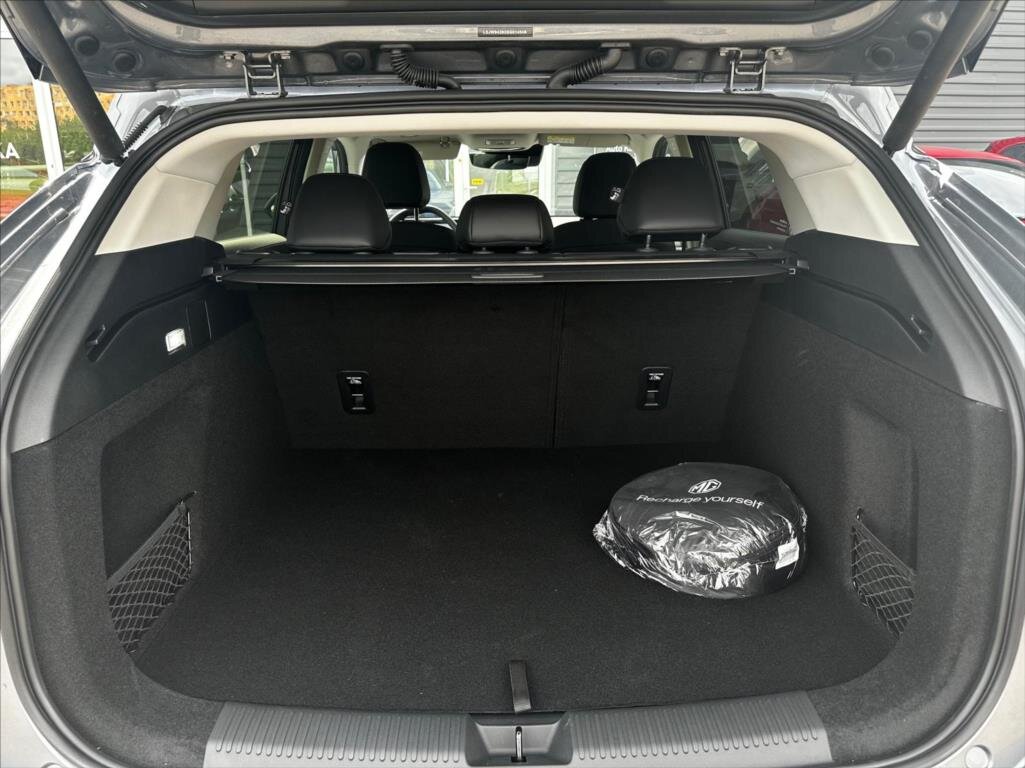 MG HS SUV 1,5 l 105 kw