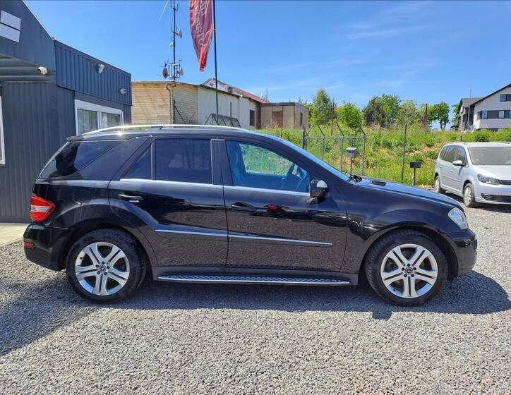 Mercedes-Benz Třídy M 17