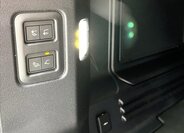 Land Rover Defender SUV / Terénní 5,0 l 313 kw