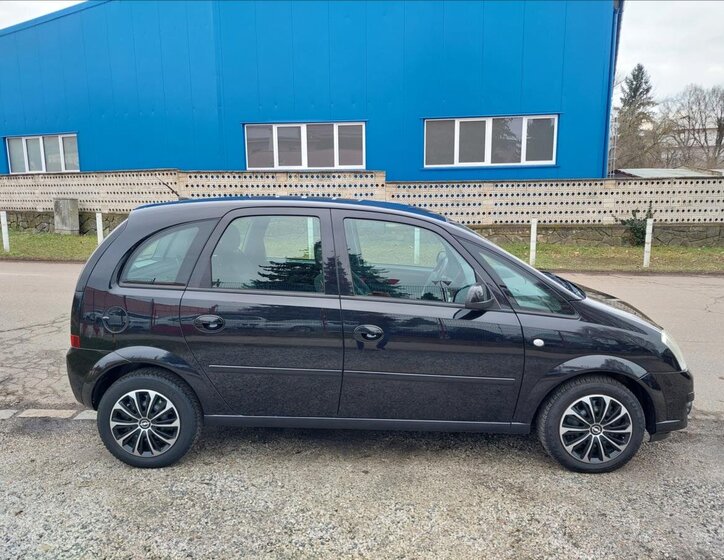 Opel Meriva MPV 1,6 l 77 kw