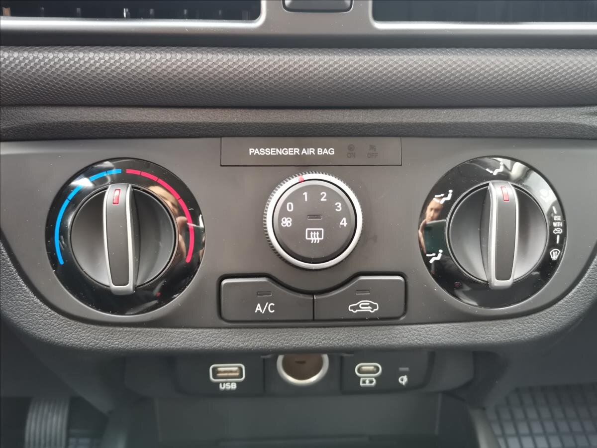 Hyundai i10 Hatchback 1,2 l 57 kw