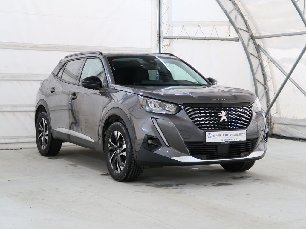 Peugeot 2008 SUV 1,2 l 96 kw