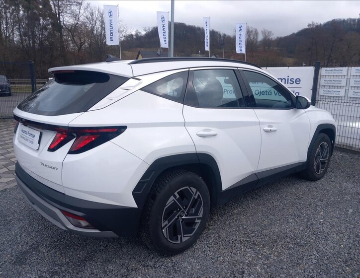 Hyundai Tucson SUV / Terénní 1,6 l 117 kw