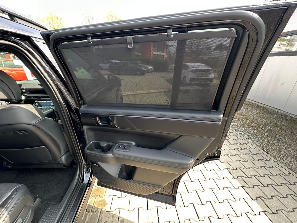 Hyundai Santa Fe SUV / Terénní 1,6 l 185 kw
