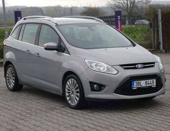 Ford Grand C-MAX 13