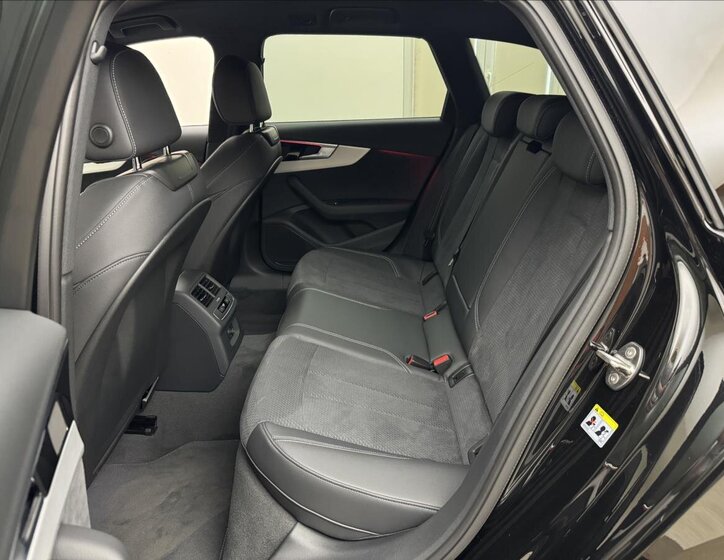 Audi A4 Kombi 2,0 l 150 kw