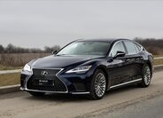 Lexus LS 500h Sedan / Limuzína 3,5 l 264 kw