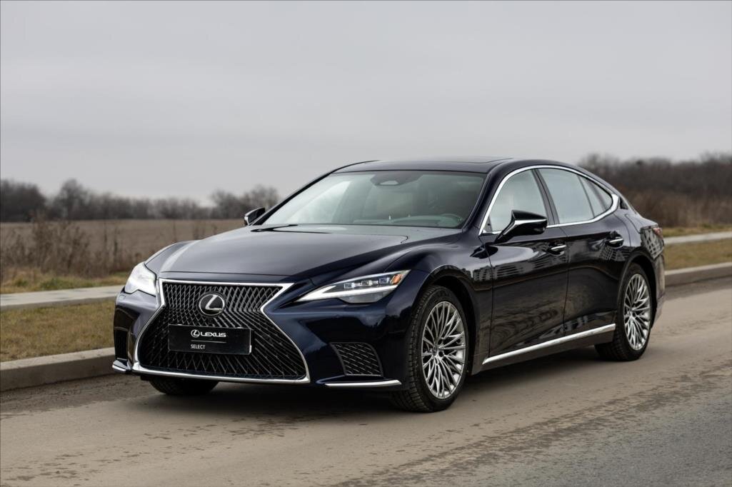 Lexus LS 500h Sedan / Limuzína 3,5 l 264 kw