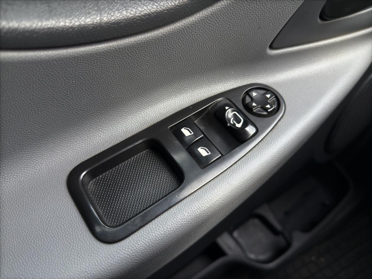 Citroën Jumpy Kombi 2,0 l 72 kw