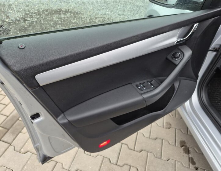 Škoda Octavia Kombi 2,0 l 110 kw