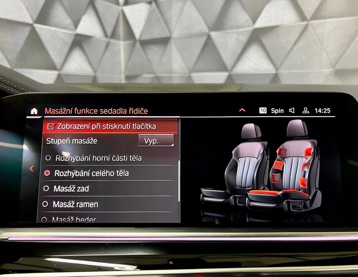 BMW X5 SUV 3,0 l 294 kw