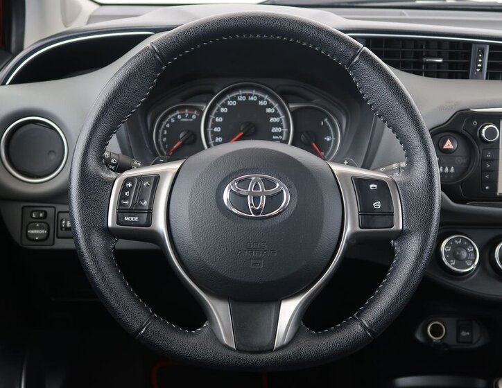 Toyota Yaris Hatchback 1,3 l 73 kw