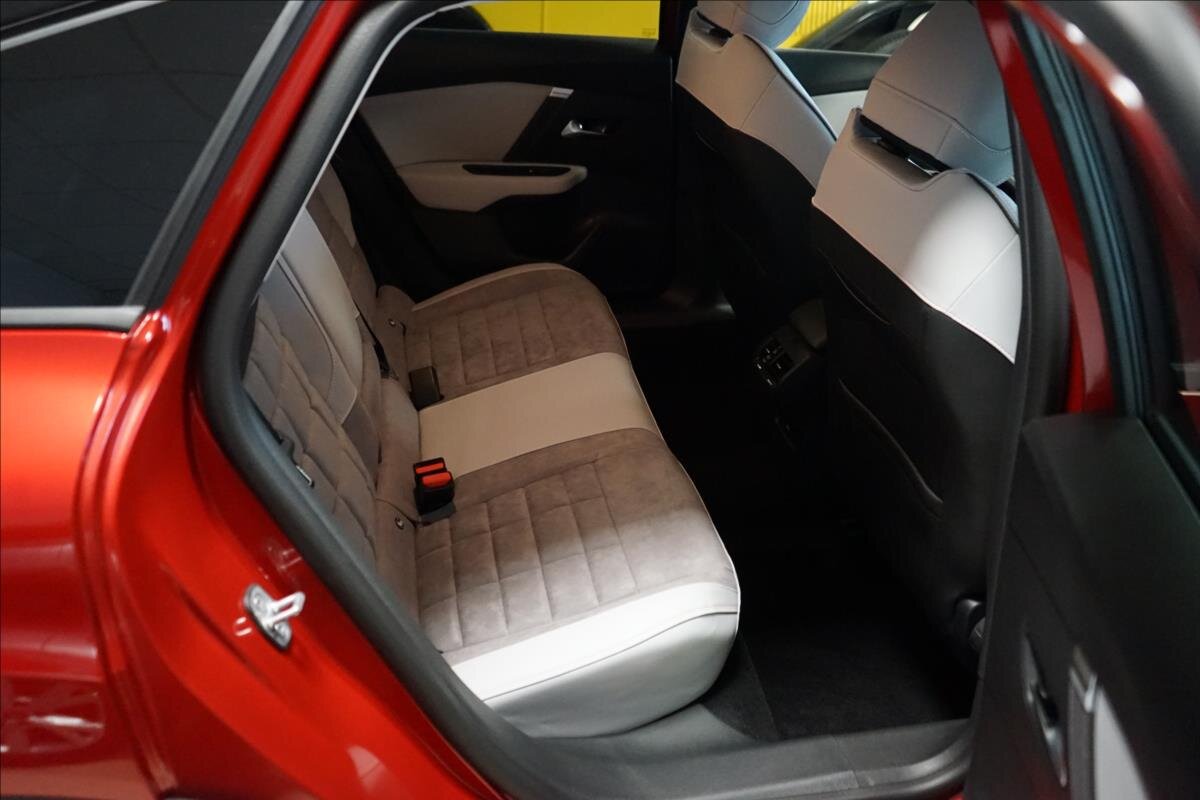 Citroën C4 Hatchback 1,2 l 96 kw