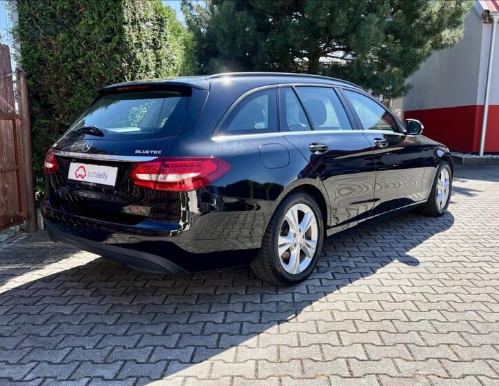 Mercedes-Benz Třídy C 6