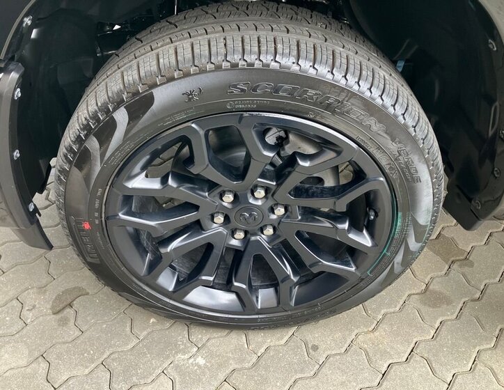 Dodge RAM Pick-up 3,0 l 403 kw