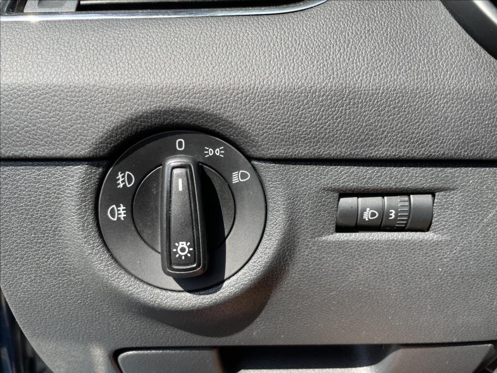 Škoda Octavia Sedan / Limuzína 1,2 l 77 kw