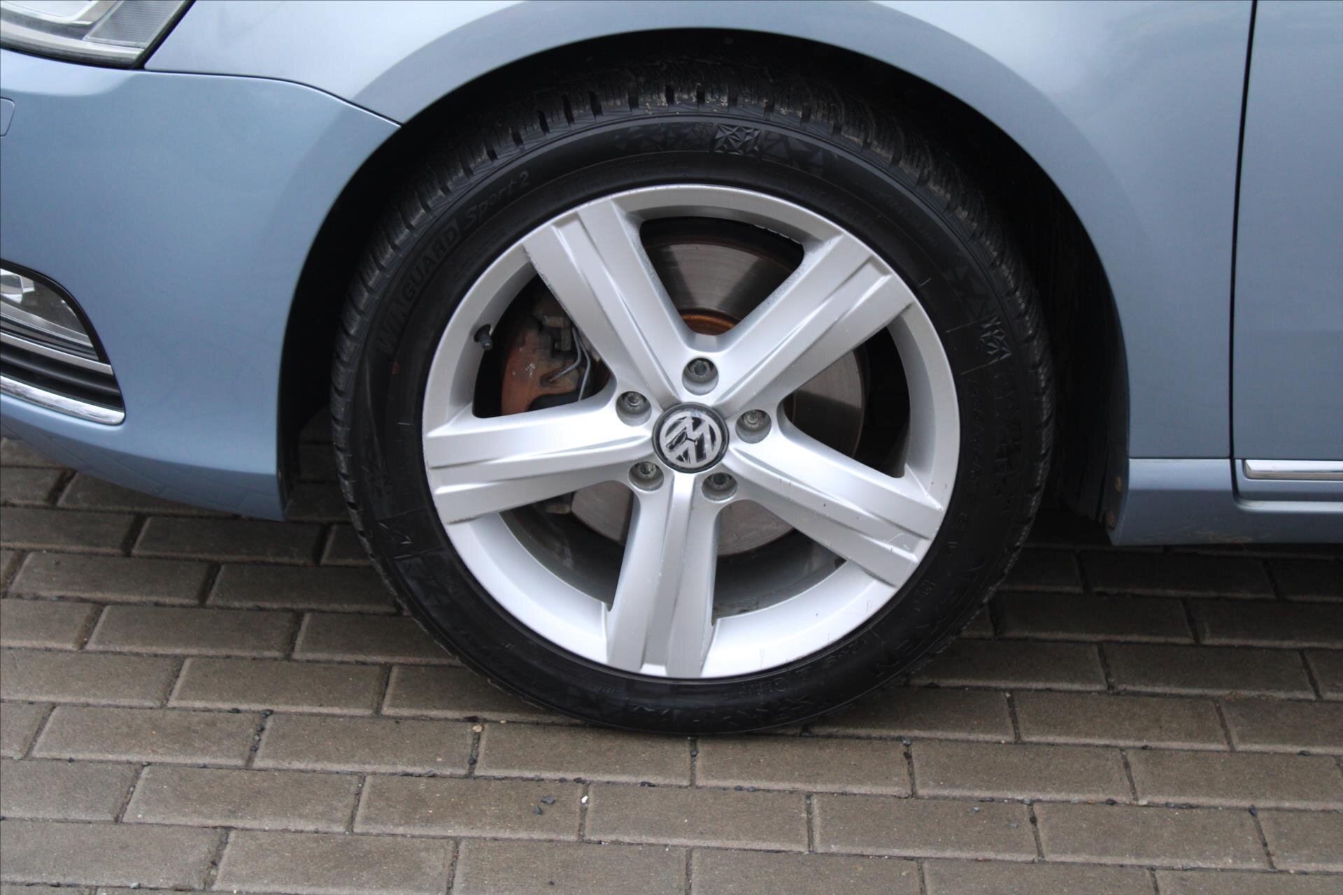 Volkswagen Passat Kombi 2,0 l 103 kw