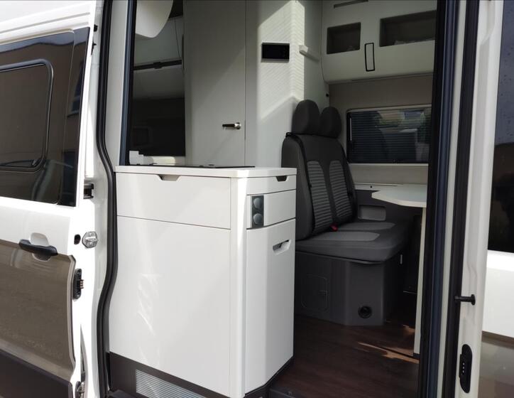 Volkswagen Grand California 19