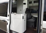 Volkswagen Grand California 19