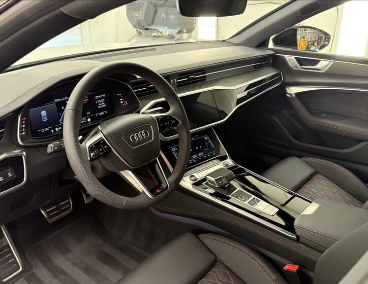 Audi S7 Hatchback 3,0 l 253 kw