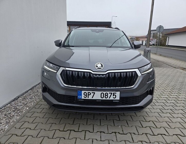 Škoda Karoq SUV 1,5 l 110 kw