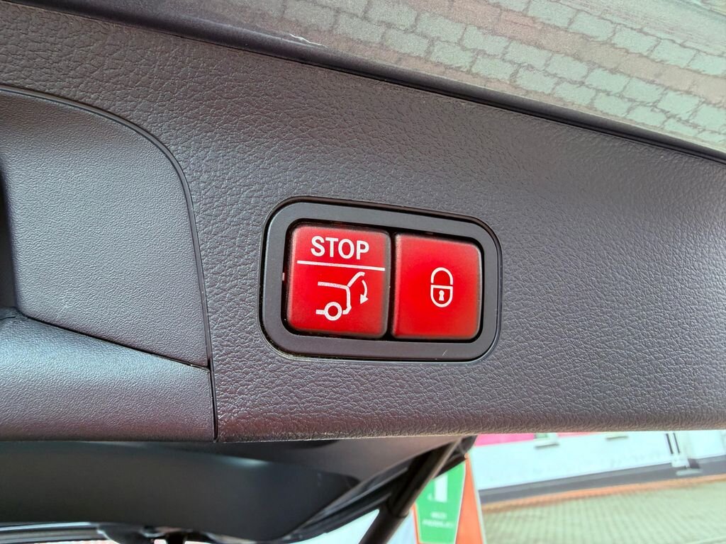 Mercedes-Benz Ostatní SUV / Terénní 3,0 l 270 kw