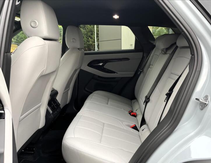 Land Rover Range Rover Evoque 27