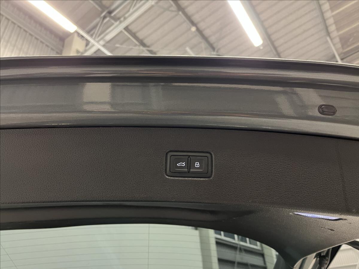 Audi Q7 SUV 3,0 l 200 kw