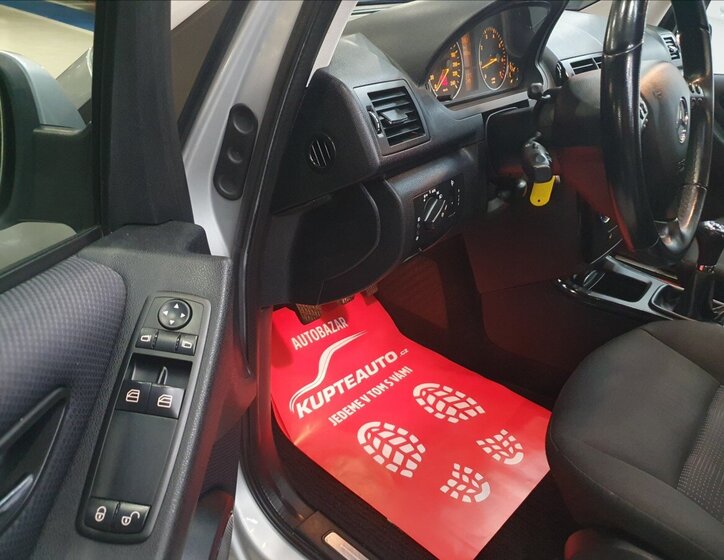 Mercedes-Benz Třídy A Kombi 1,5 l 70 kw