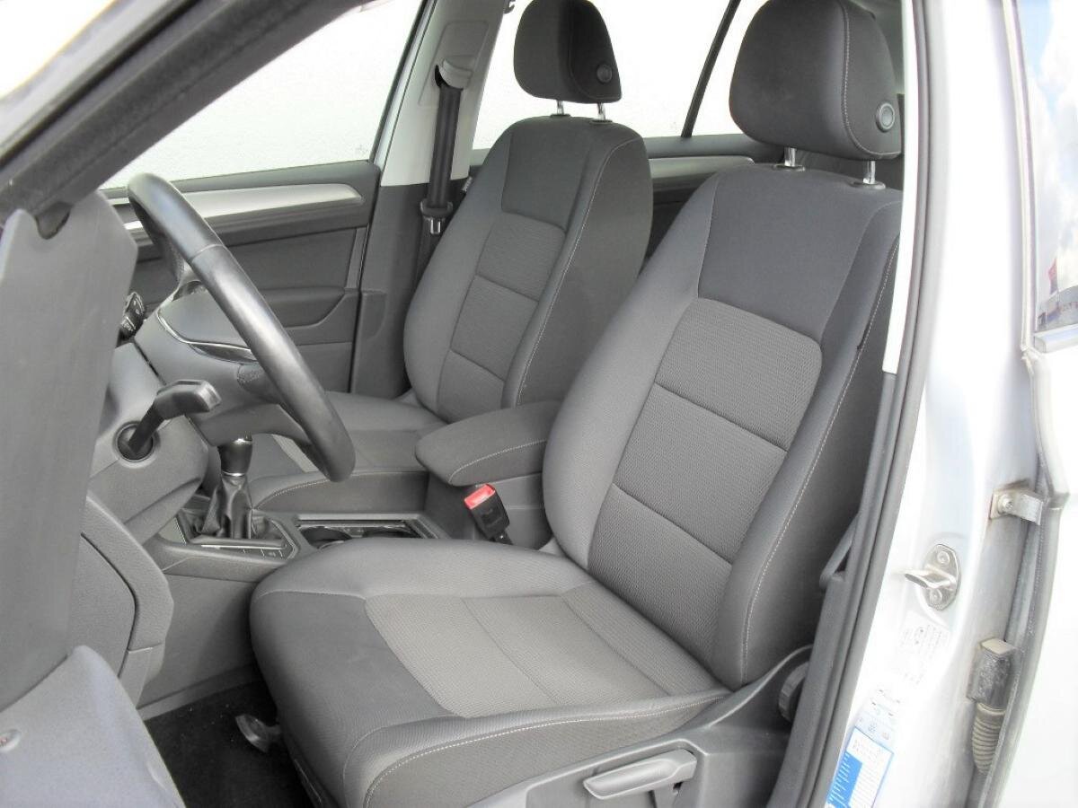 Volkswagen Golf Sportsvan VAN / Minibus 1,6 l 66 kw