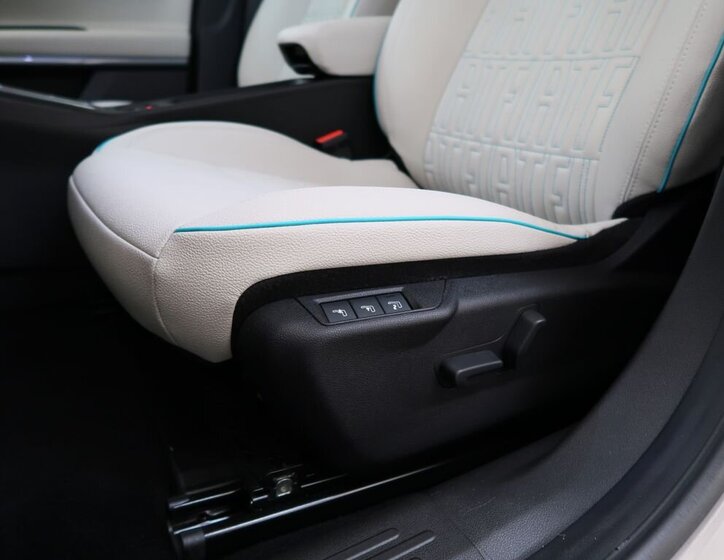 Fiat 600 Hatchback 1,2 l 100 kw