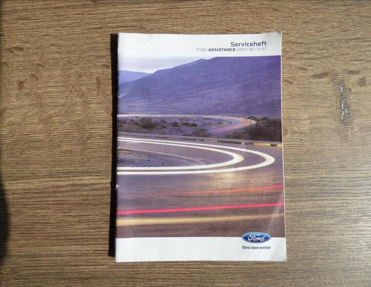 Ford Tourneo Connect 9