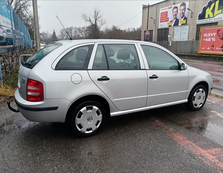 Škoda Fabia 12