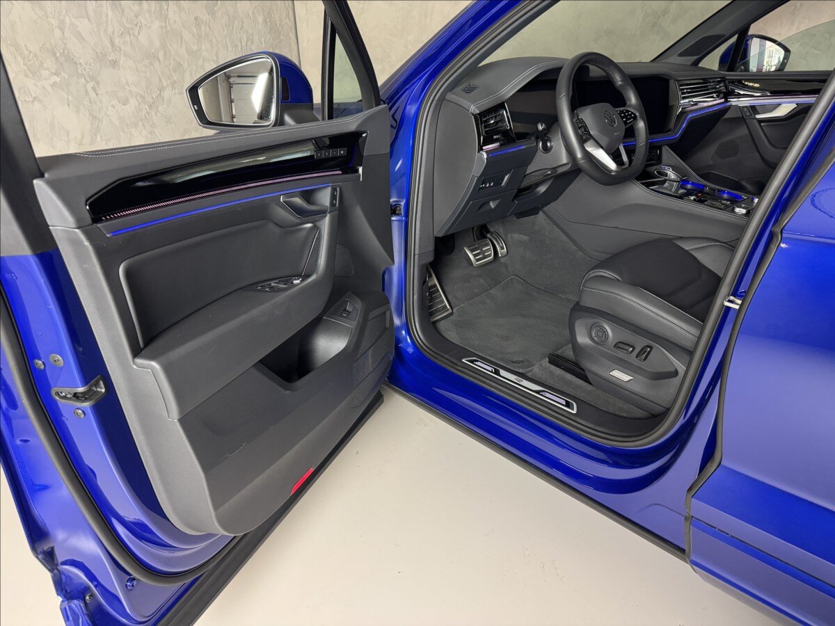 Volkswagen Touareg SUV / Terénní 3,0 l 170 kw