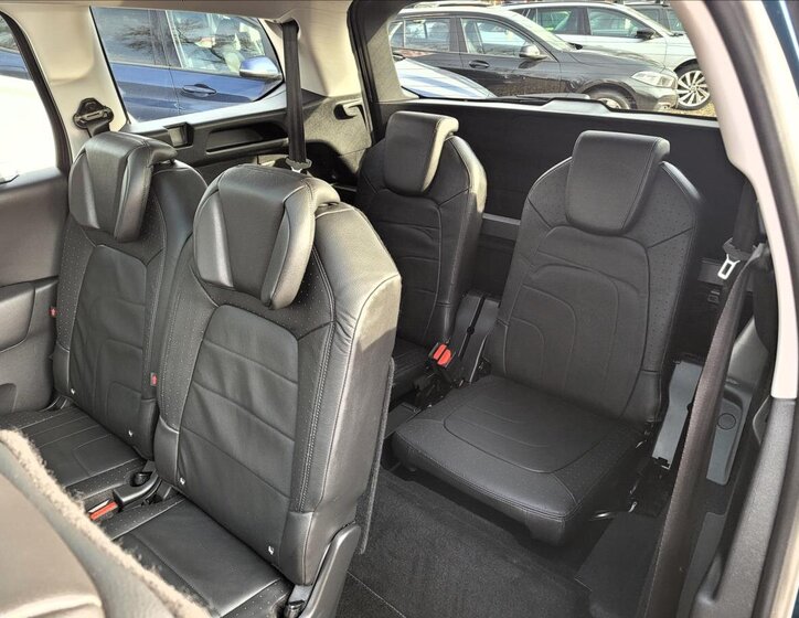 Citroën Grand C4 SpaceTourer 15