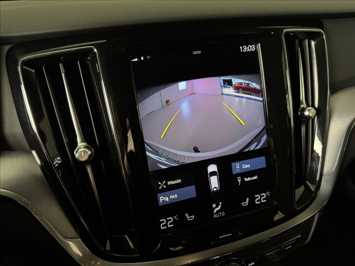 Volvo V60 Kombi 2,0 l 145 kw