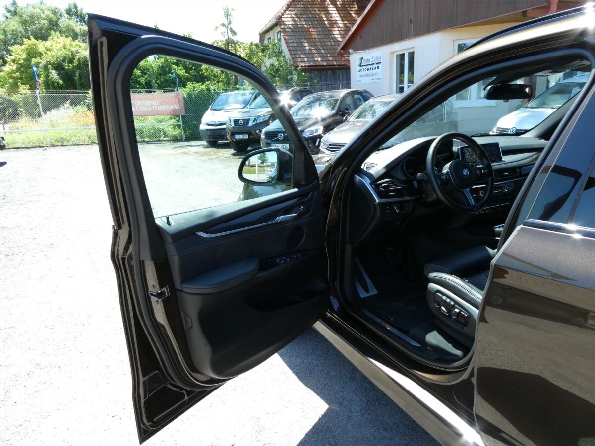 BMW X5 SUV 3,0 l 280 kw