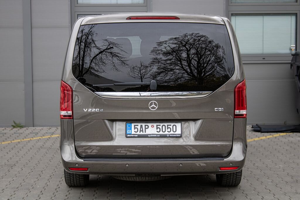 Mercedes-Benz Třídy V VAN / Minibus 2,1 l 120 kw