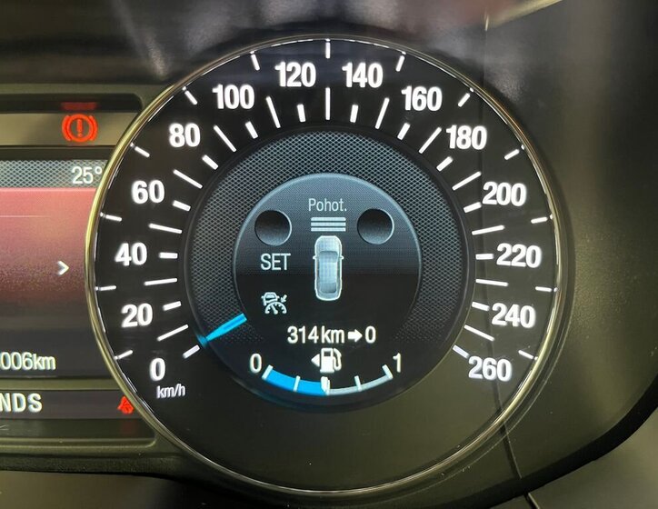 Ford Mondeo Liftback 2,0 l 110 kw