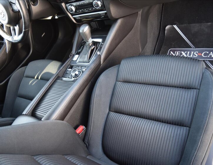 Mazda 6 Sedan / Limuzína 2,5 l 141 kw