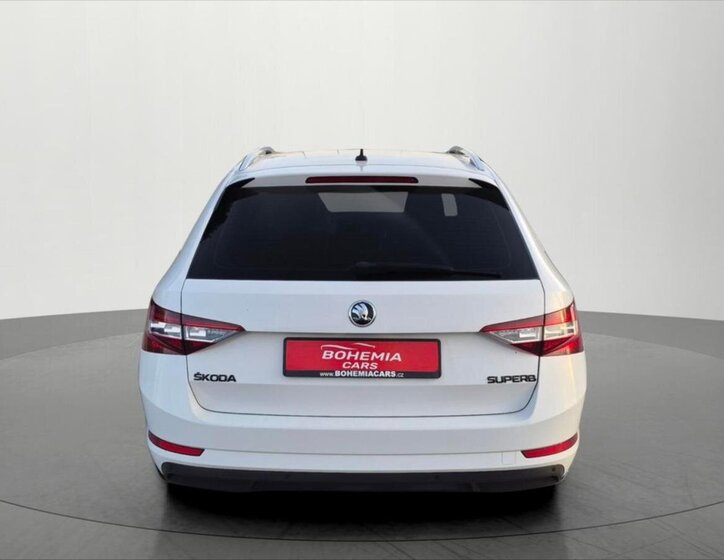 Škoda Superb Kombi 2,0 l 110 kw
