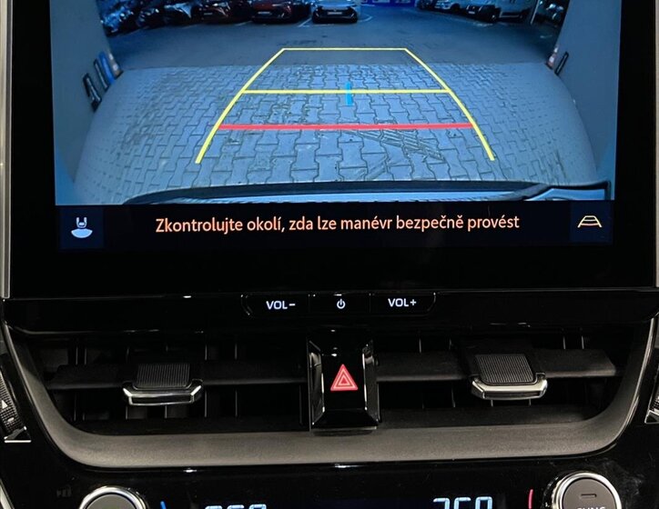 Toyota Corolla Cross 7